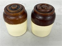 Horseradish Pots