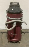 Minuteman Portable Vacuum