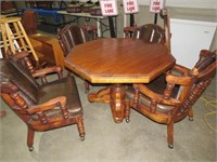 VINTAGE OCTANGULAR TABLE WITH 4 SWIVEL PAD CHAIRS