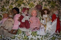 8 Baby Dolls