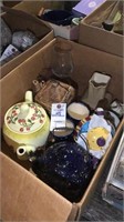 Box of misc glassware