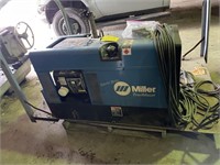 Miller Trailblazer 280 AC/DC Welder/Generator