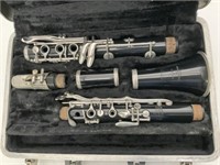 Bundy Resonite clarinet. by Selmer Co. in case