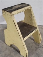 Step stool 12"12"16"