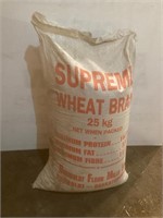 Supreme wheat bran. (older product)