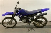 1997 Yamaha TT-R 125 Dirt Bike