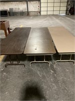 3 Folding Tables