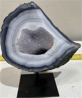 AGATE ON STAND