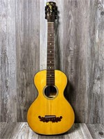 Vietnam Parlor ACC Guitar w/ Soft Case
