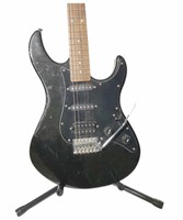 Yamaha EG112C2 electric guitar, 38.5".