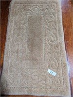 (4) Matching Rugs