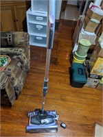 (New) Shark 3-Speed Rechargeable Sweeper