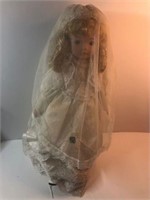 Beautiful Bride doll with vale see pics