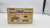 Ford 981 Collectors Edition Tractor 1/16