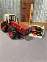 IH 3588 ARTICULATED TRACTOR "GROUND OUT" VERSION,
