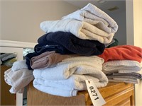 Group of Miscellaneous Bath Towels