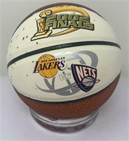 2002 NBA Finals Lakers Nets Mini Basketball
