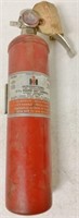IH 2 3/4 Pound Dry Chemical Fire Extinguisher
