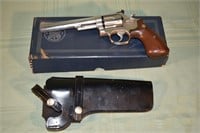 Smith & Wesson model 66-1 stainless 357 magnum 6 s