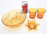 Vaisselle ambrée dont 2 verres Duralex, France