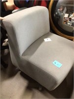 High Quality Grey Plush Lounge Chair