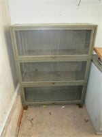 METAL - GLASS FRONT DISPLAY CABINET