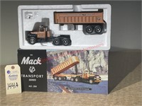 First Gear Mack R-600 w/ Dump
