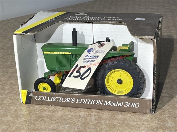 LARGE ESTATE TOY COLLECTION AUCTION