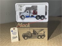 First Gear Mack 1960 B-61