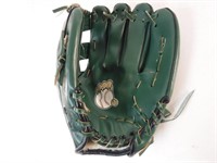 SIGNED Gary Southshore Railcats Baseball Glove