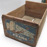 1 WOODEN HOOD RIVER PEARS CRATE