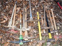 6 picks/maddocks and 6 sledge hammers; as is