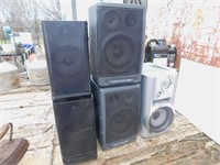 5 SMALL STEREO SPEAKERS