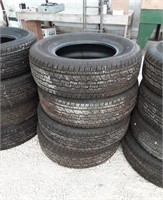 Set of 4 General Grabber HTS Tires 255/70R17