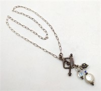 Silver tone toggle necklace 16 in