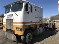 1987 Freightliner Tandem Cabover Cab & Chassis