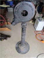 ROYAL WESTERN CHIEF ELECTRIC FORGE BLOWER,