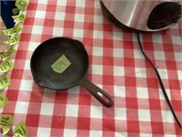 mini Cast Iron frying pan