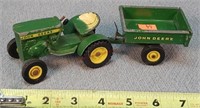 Vintage 1/16 John Deere Lawn Tractor & Cart