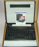 NEW Wireless Keyboard iPad Pro Case JP400BLK