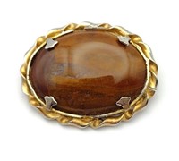 Gold Tone Brown oval brooch