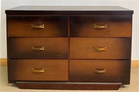 GREAT MID CENTURY SIX DRAWER CHEST OF DRAWERS