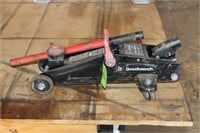 GM GOODWRENCH 2 TON FLOOR JACK