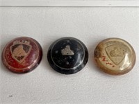 3 x Holden Horn Buttons incl. Black and Red