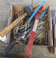 FLAT: BOX END WRENCHES, WRECKING BAR, ETC.