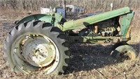 Oliver diesel tractor, no seat, steering & dash