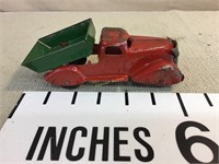 Vintage Wyandotte all metal dump truck 6"