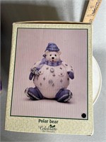 polar bear figurine nib