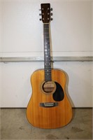 FRANCISCAN MODEL CS 9 ACOUSTIC GUITAR WITH CASE