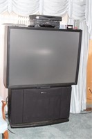 48"  REAR PROJECTION TV & VCR